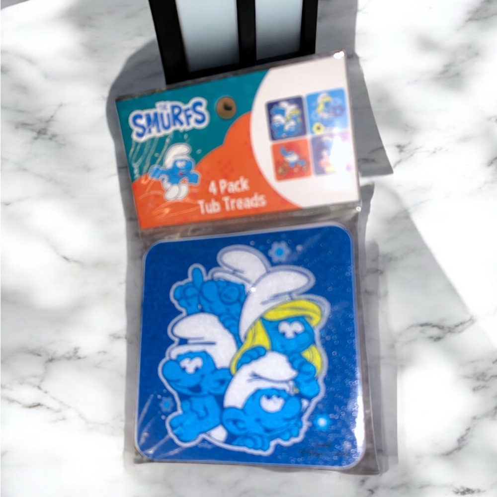 BRAND NEW “The Smurfs” 4 Pack Tub Treads
